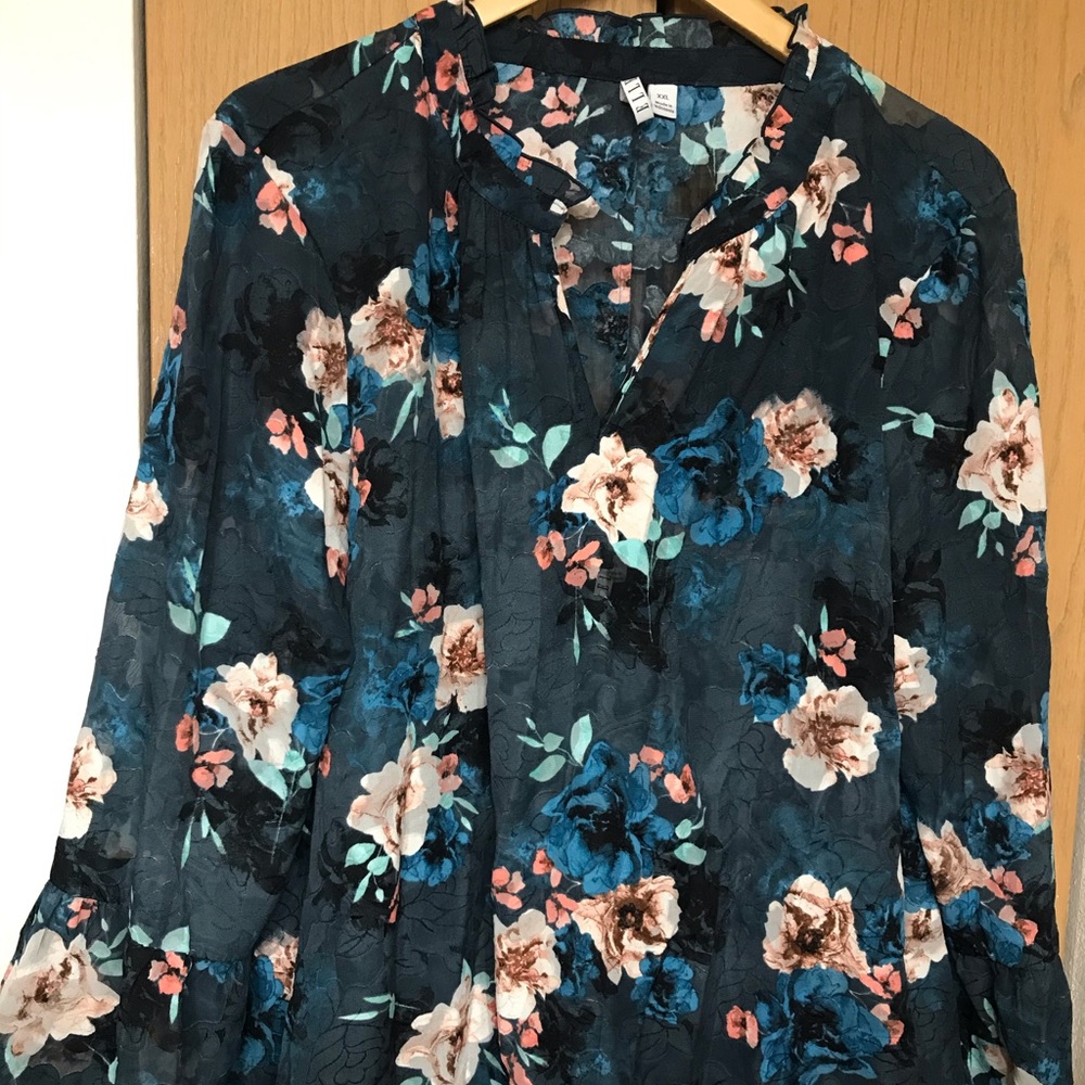 Long sleeve Elle Blouse